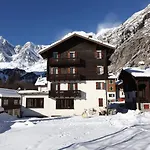 Hotel Signal
