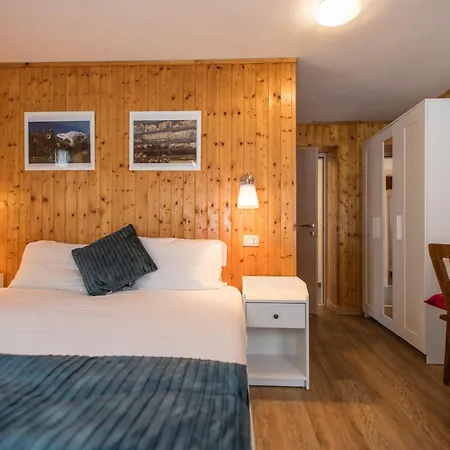 Hotel Signal